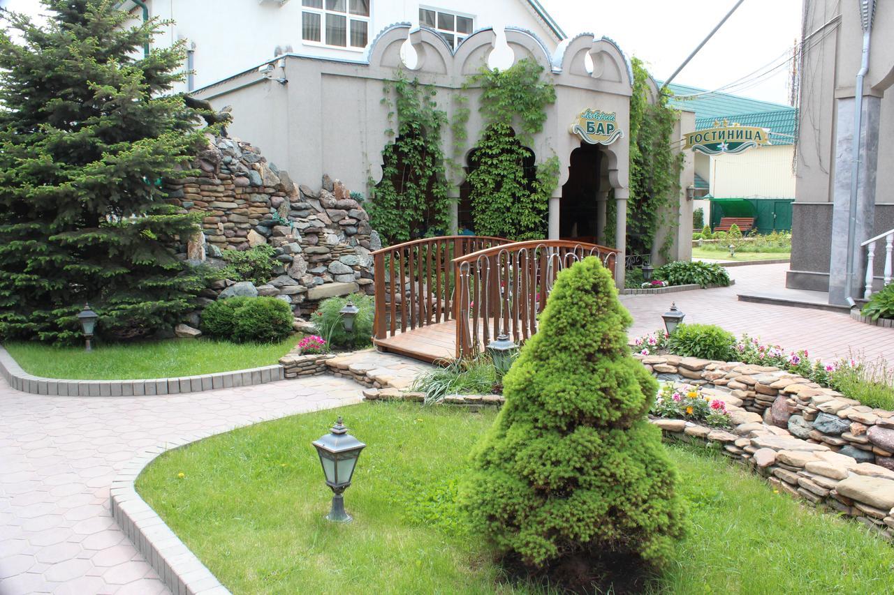 Hotel-Restaurant Edelweis Cherkessk Bagian luar foto